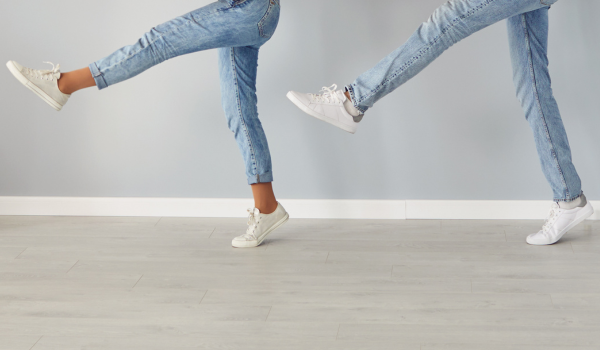 Sédentarité : des chiffres à garder en tête pour rester motivé et bouger, même au travail | Affiche