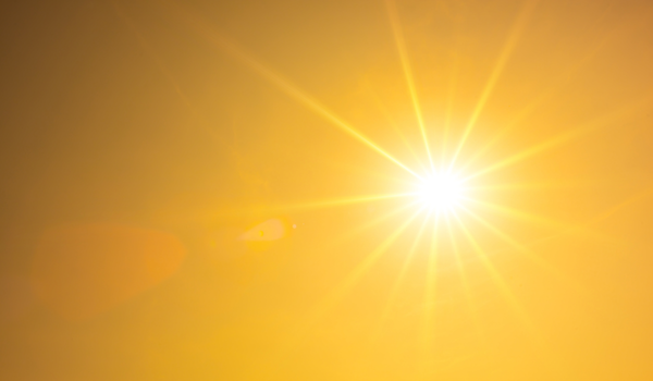 Fortes chaleurs : 10 réflexes à adopter | Infographie